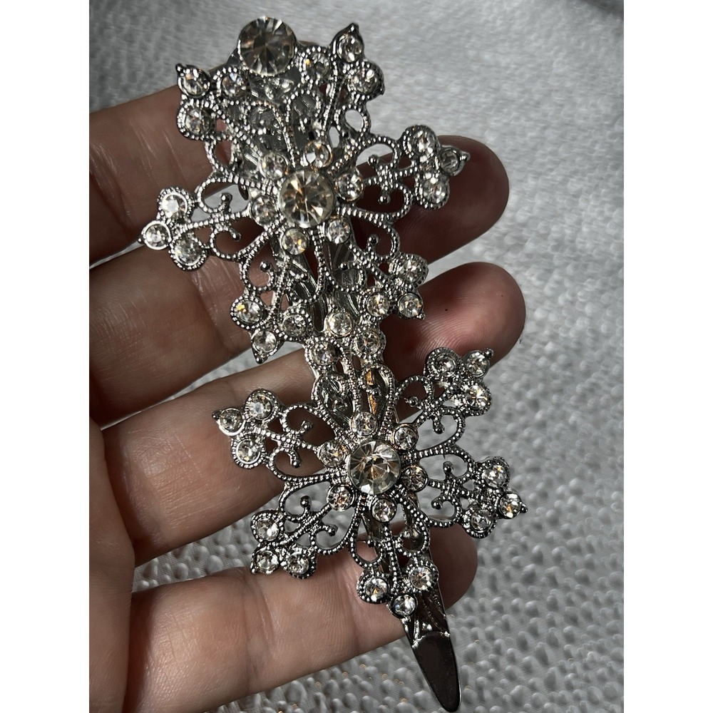 Vintage Clear Rhinestone Hair Barrette Clip‎ - Silver Tone Winter Snowflake